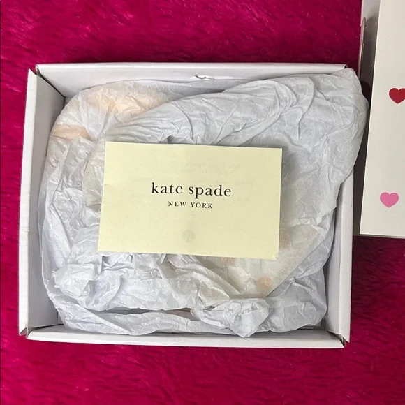 Kate Spade heart shaped trinket holders set of 2 - Picture 4 of 9